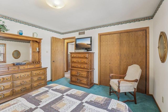 2500 Pinto Trail, Mcfarland, WI 53558