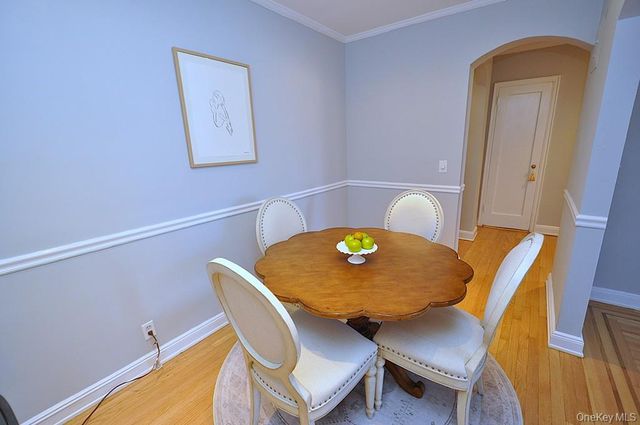 253 Garth Road 6J, Scarsdale, NY 10583