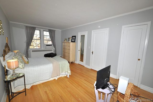 253 Garth Road 6J, Scarsdale, NY 10583