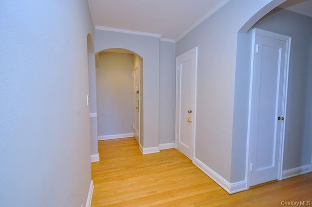 253 Garth Road 6J, Scarsdale, NY 10583