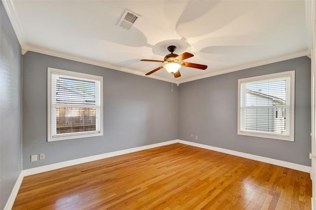 5411 Spellman Road, Houston, TX 77096
