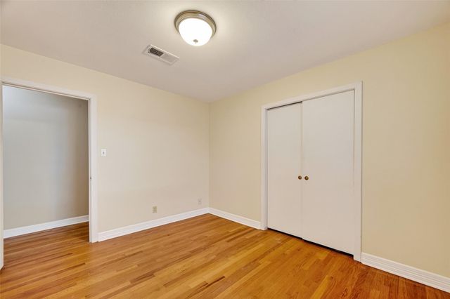 5411 Spellman Road, Houston, TX 77096