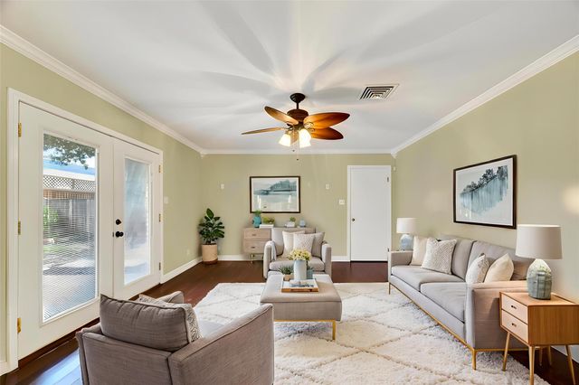 5411 Spellman Road, Houston, TX 77096