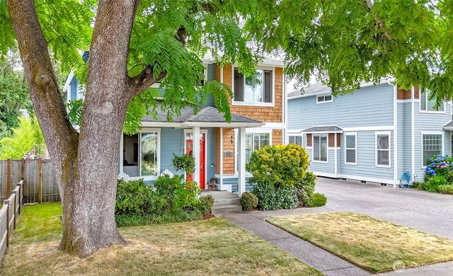 417 4th Street NE, Puyallup, WA 98372