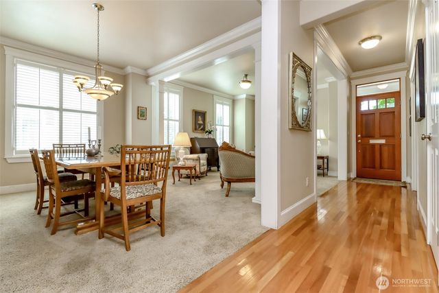 417 4th Street NE, Puyallup, WA 98372