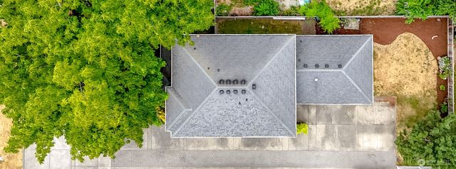 417 4th Street NE, Puyallup, WA 98372