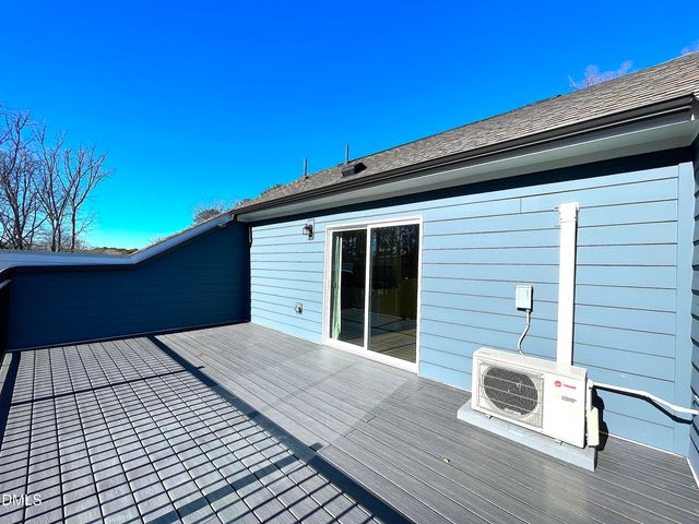 2077 Eva Pearl Drive, Apex, NC 27502