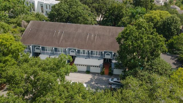 1508 S BAY VILLA PLACE B, Tampa, FL 33629
