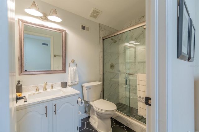 1508 S BAY VILLA PLACE B, Tampa, FL 33629