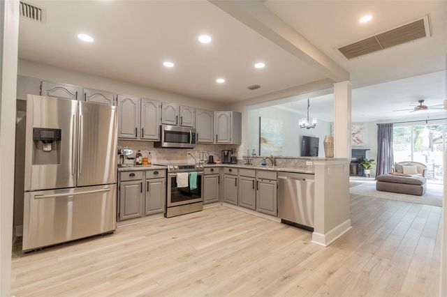 1508 S BAY VILLA PLACE B, Tampa, FL 33629