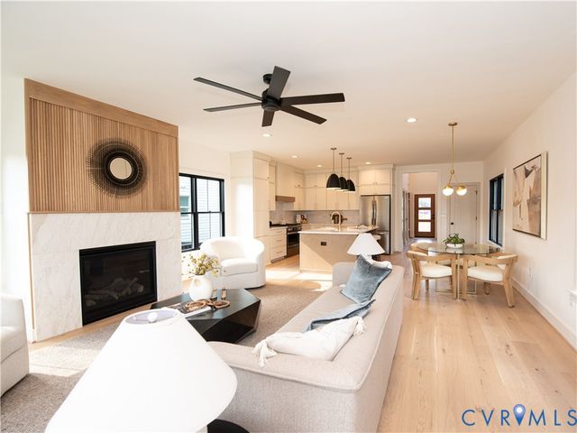 2402 Perry St, Richmond, VA 23225