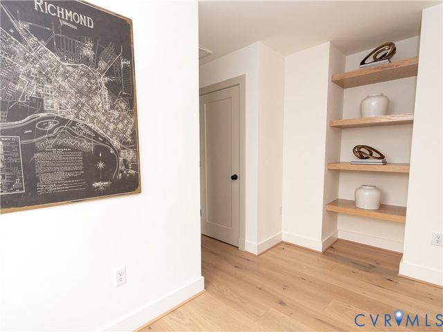 2402 Perry St, Richmond, VA 23225