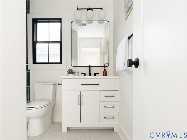 2402 Perry St, Richmond, VA 23225