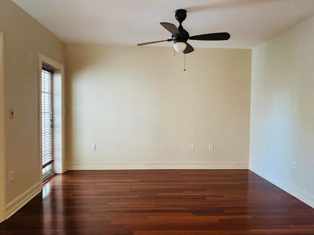 1750 NE 12th Street, Fort Lauderdale, FL 33304