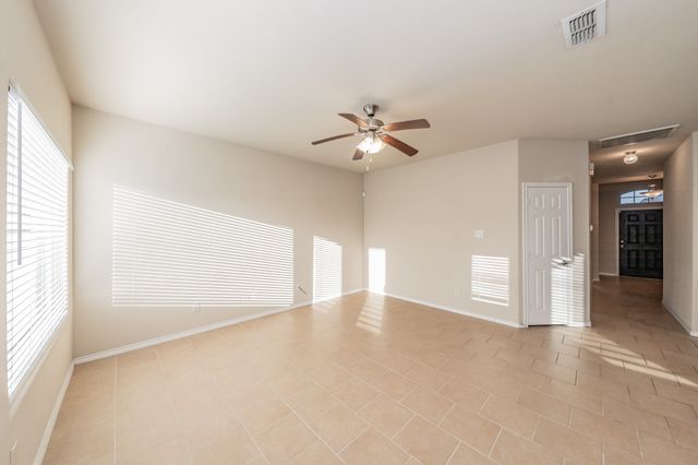 643 Alexander Street, Grand Prairie, TX 75051