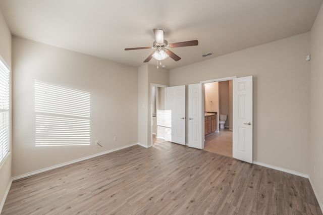 643 Alexander Street, Grand Prairie, TX 75051