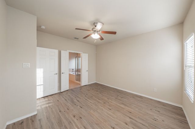 643 Alexander Street, Grand Prairie, TX 75051