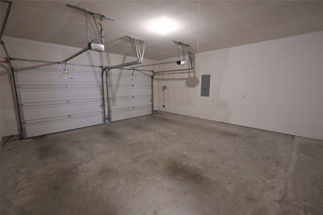 643 Alexander Street, Grand Prairie, TX 75051