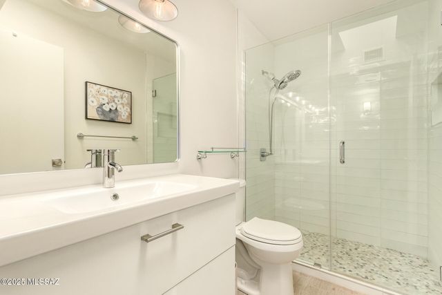 501 W Ocotillo Place, Green Valley, AZ 85614