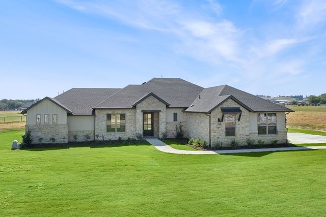 1099 Paradise Parkway, Poolville, TX 76487
