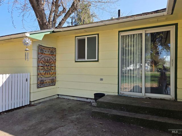 722 E Liberty St, Weiser, ID 83672