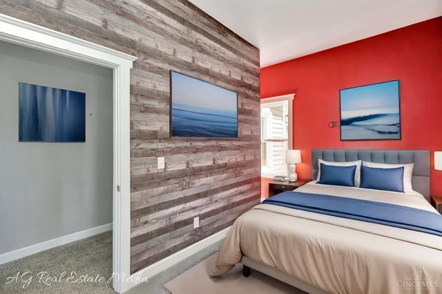 4703 Stewart Avenue, Cincinnati, OH 45227