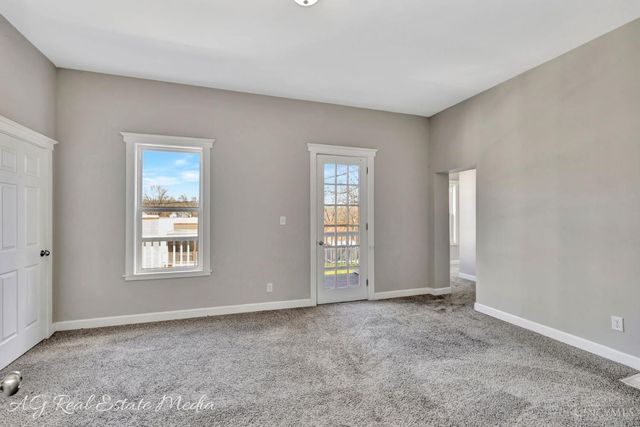 4703 Stewart Avenue, Cincinnati, OH 45227