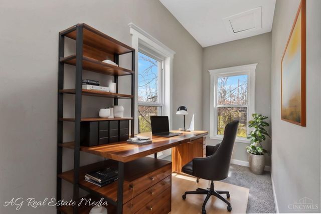 4703 Stewart Avenue, Cincinnati, OH 45227