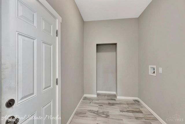 4703 Stewart Avenue, Cincinnati, OH 45227