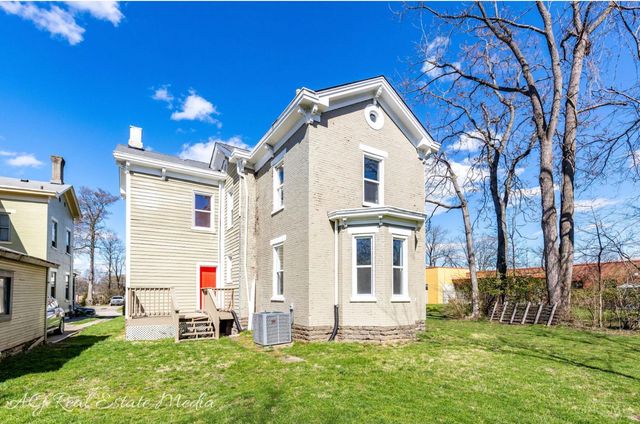 4703 Stewart Avenue, Cincinnati, OH 45227