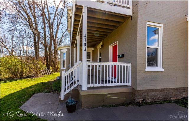 4703 Stewart Avenue, Cincinnati, OH 45227