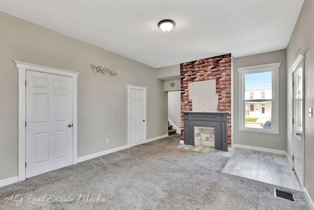 4703 Stewart Avenue, Cincinnati, OH 45227