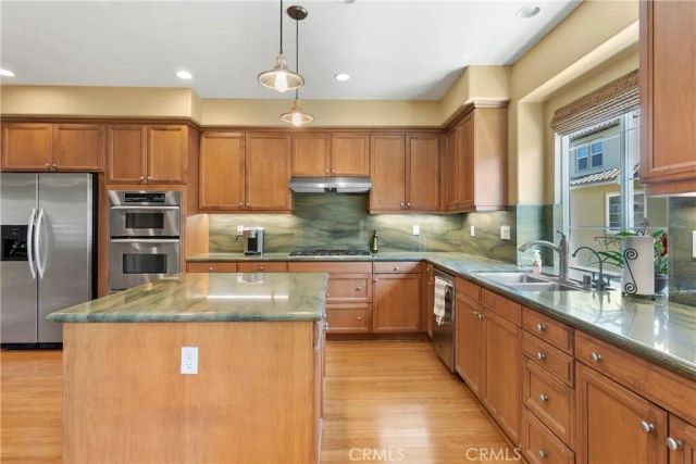 21331 Veleta, Huntington Beach, CA 92648