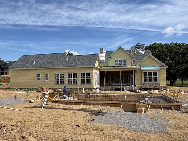6747 Cool Springs Rd, Thompsons Station, TN 37179