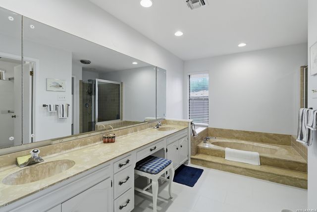 6319 Lakewood Park, Windcrest, TX 78239