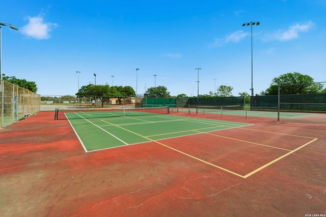 6319 Lakewood Park, Windcrest, TX 78239