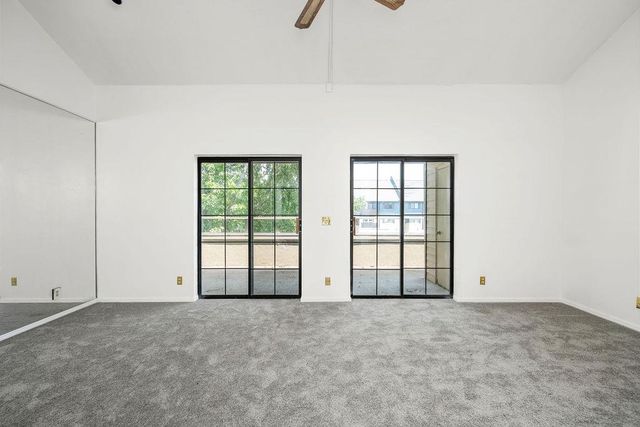 11130 Stratford Drive 414, Oklahoma City, OK 73120