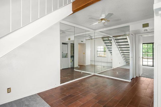 11130 Stratford Drive 414, Oklahoma City, OK 73120