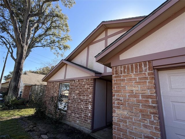 3206 Santana Dr Drive, Porter, TX 77365