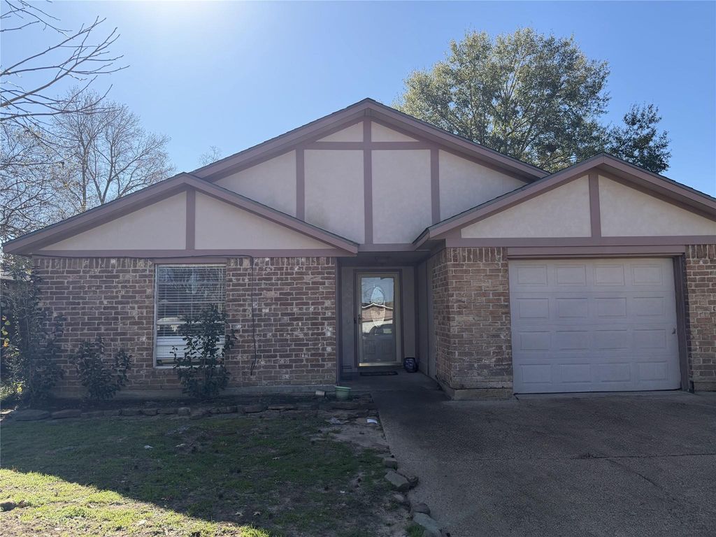 3206 Santana Dr Drive, Porter, TX 77365