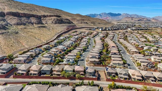 10663 Harvest Green Way, Las Vegas, NV 89135