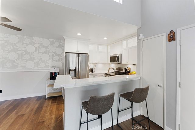 18754 Mandan 1302, Canyon Country, CA 91351