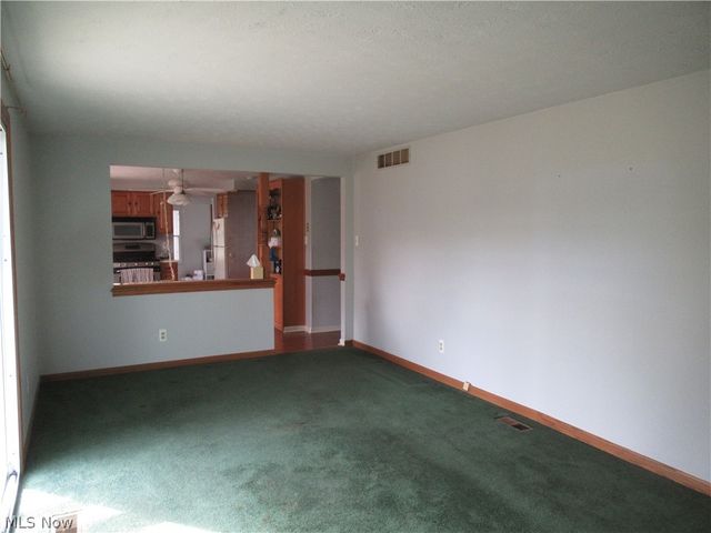 6919 Kirk Road, Canfield, OH 44406