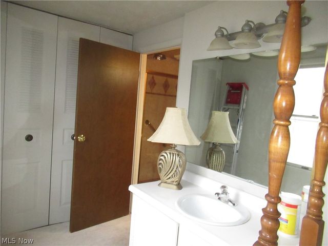 6919 Kirk Road, Canfield, OH 44406