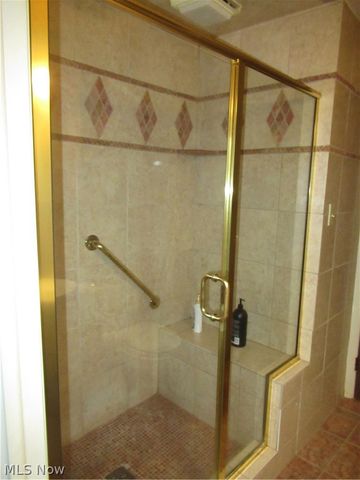 6919 Kirk Road, Canfield, OH 44406