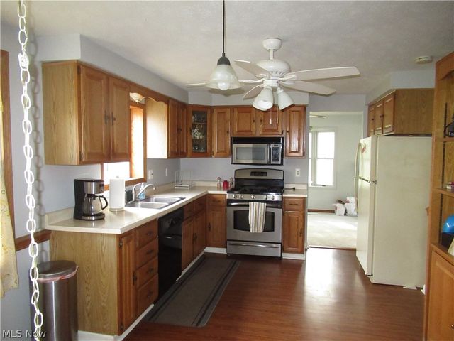 6919 Kirk Road, Canfield, OH 44406