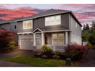 13762 Se NIGHTINGALE Ave, Clackamas, OR 97015
