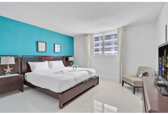 4001 S Ocean Dr 7B, Hollywood, FL 33019