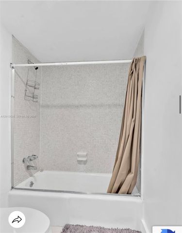 4001 S Ocean Dr 7B, Hollywood, FL 33019