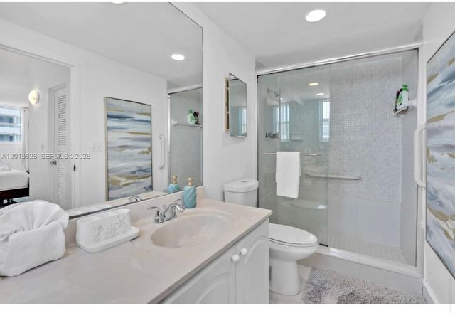 4001 S Ocean Dr 7B, Hollywood, FL 33019